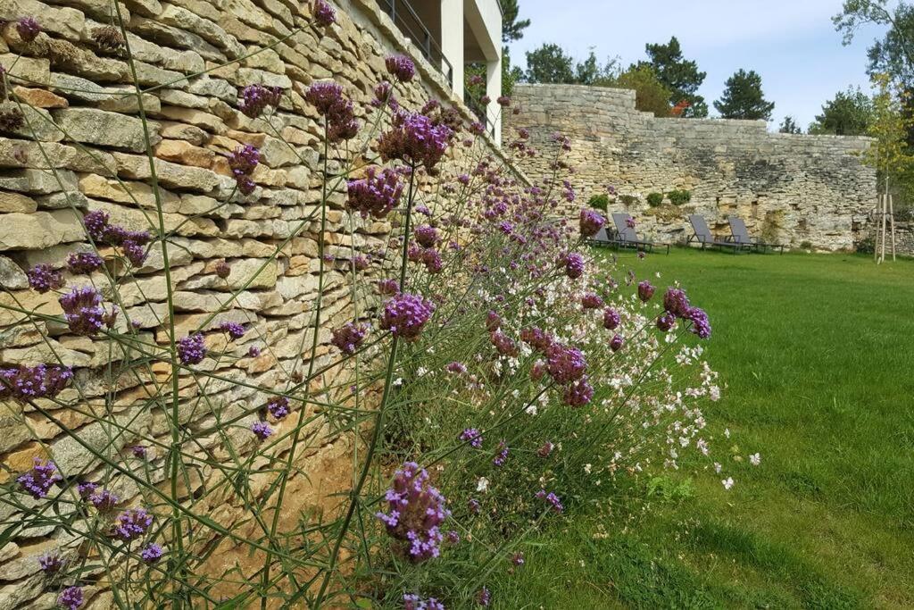 La Maison De L'Ecu : Charme Et Vue Incroyable Бон Екстериор снимка